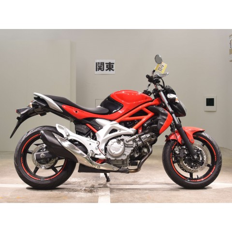 Suzuki GLADIUS400, 2011г Suzuki GLADIUS400, 2011г