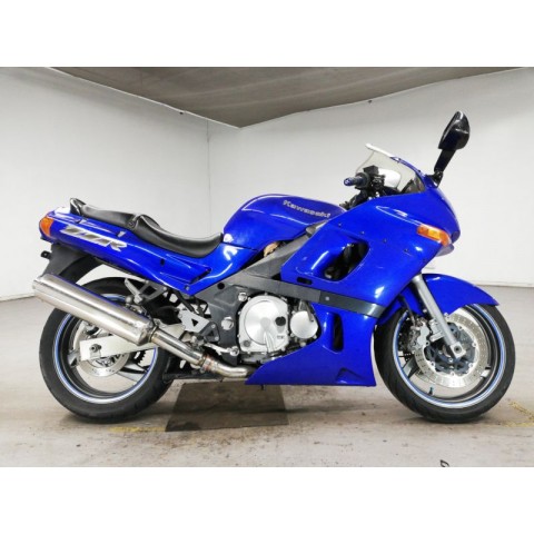 Kawasaki ZZR400, 2003г Kawasaki ZZR400, 2003г